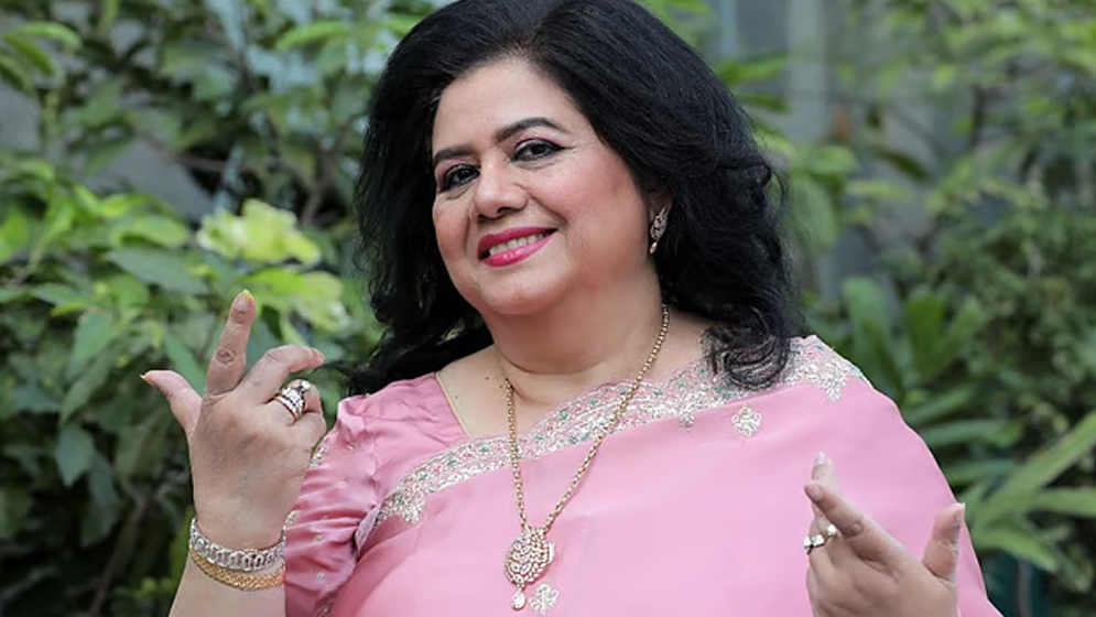নিজের মৃত্যুর গুজব নিয়ে মুখ খুললেন রুনা লায়লা