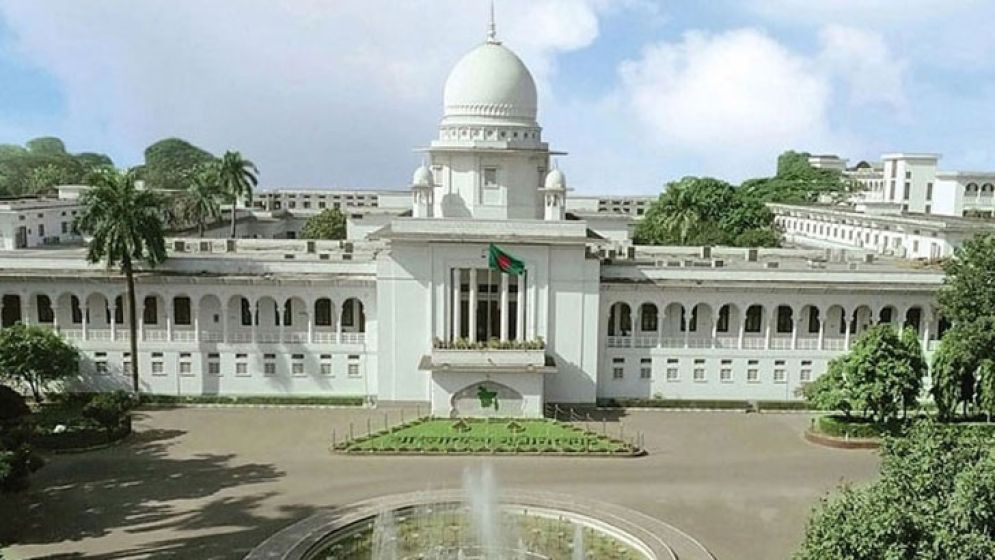 সুপ্রিম কোর্ট সচিবালয় সরাতে দুই সচিবকে লিগ্যাল নোটিশ