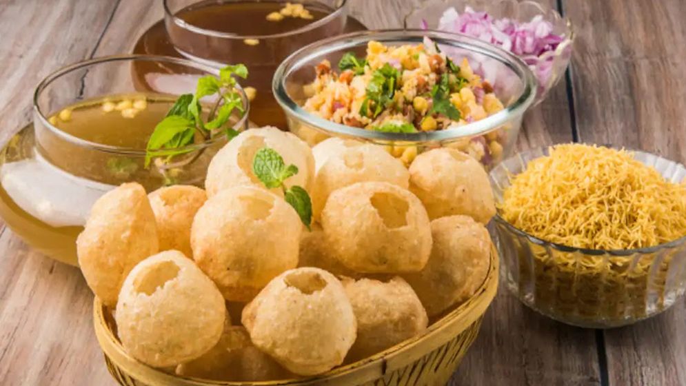 গরমে ফুচকা খাওয়া কতটা নিরাপদ?
