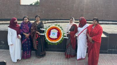 জুলাই শহীদ ও বীর মুক্তিযোদ্ধাদের প্রতি এনসিপির দুই এমপির শ্রদ্ধা