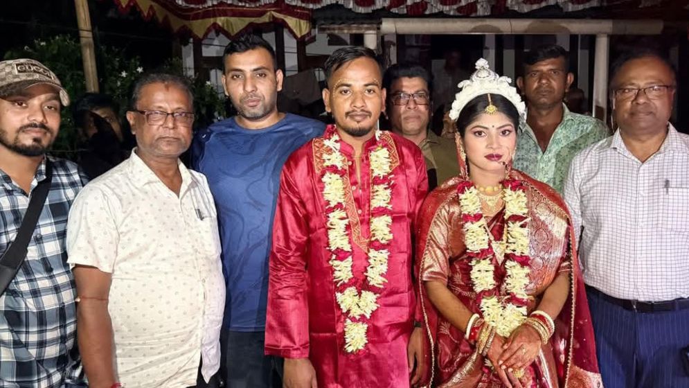 ভাইরাল জুটি অনুশীলা ও বিশ্বজিতের বিয়ে সম্পন্ন