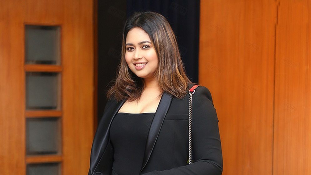 বিদেশের মাটিতে পা রাখলে হয়ে উঠি একটুকরো বাংলাদেশ: ভাবনা
