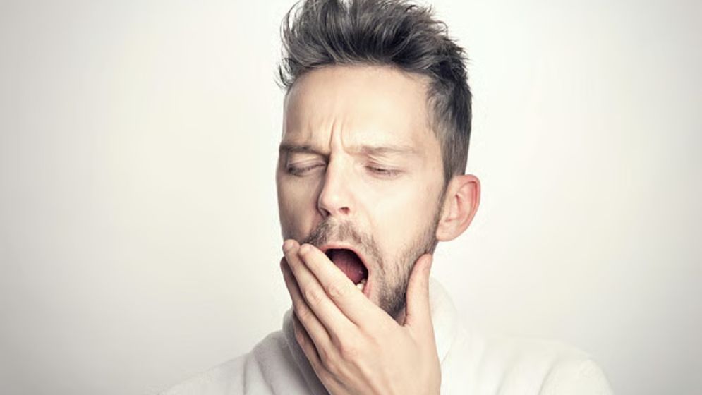 মুখে ঘা হতে পারে যেসব ভিটামিনের অভাবে
