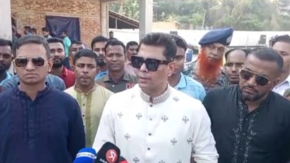 দায়িত্ব নিয়েই জঙ্গল সলিমপুরে গেলেন এসপি মাসুদ