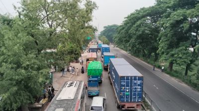 ঢাকা-চট্টগ্রাম মহাসড়কে ১৩ কিলোমিটার যানজট