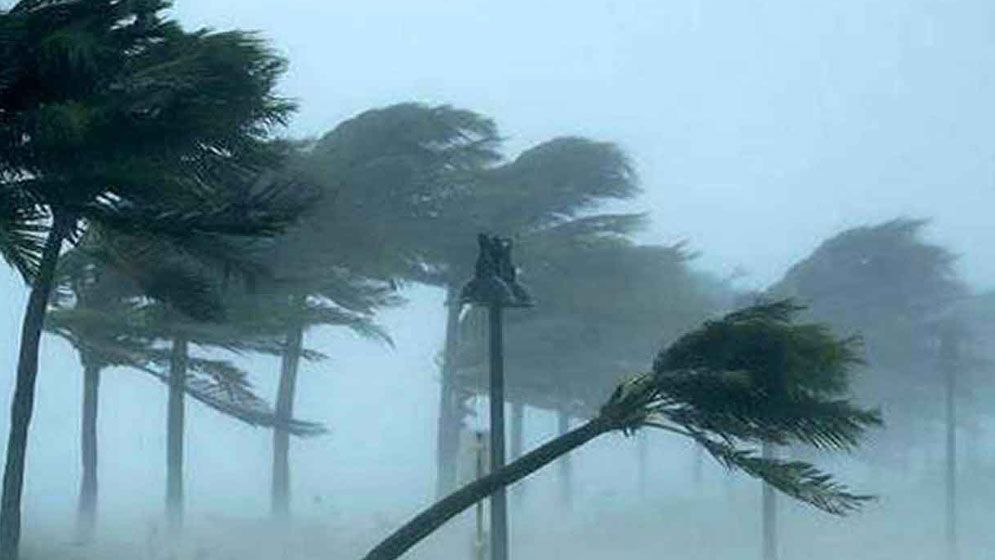দেশের ১৮ অঞ্চলে ঝড়ের পূর্বাভাস