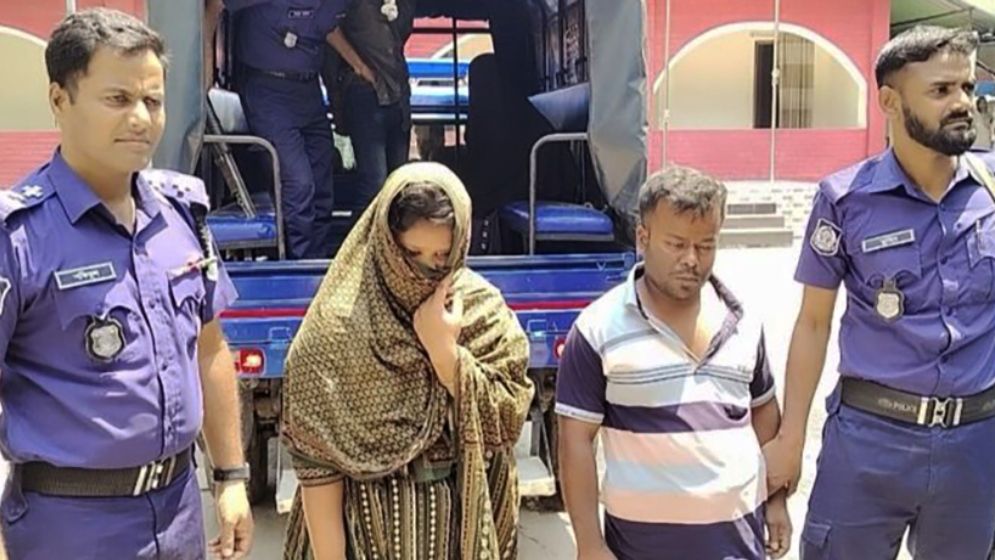 নবজাতককে গলা কেটে হত্যা, দম্পতি কারাগারে