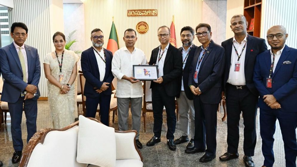প্রধানমন্ত্রীর সঙ্গে বিজিএমইএ প্রতিনিধিদলের বৈঠক
