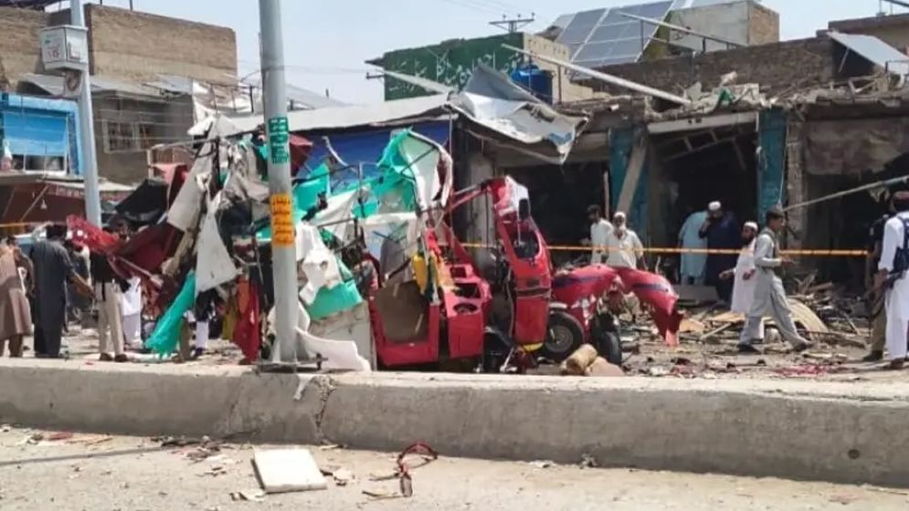 পাকিস্তানে ভয়াবহ বিস্ফোরণে দুই পুলিশসহ নিহত ৭