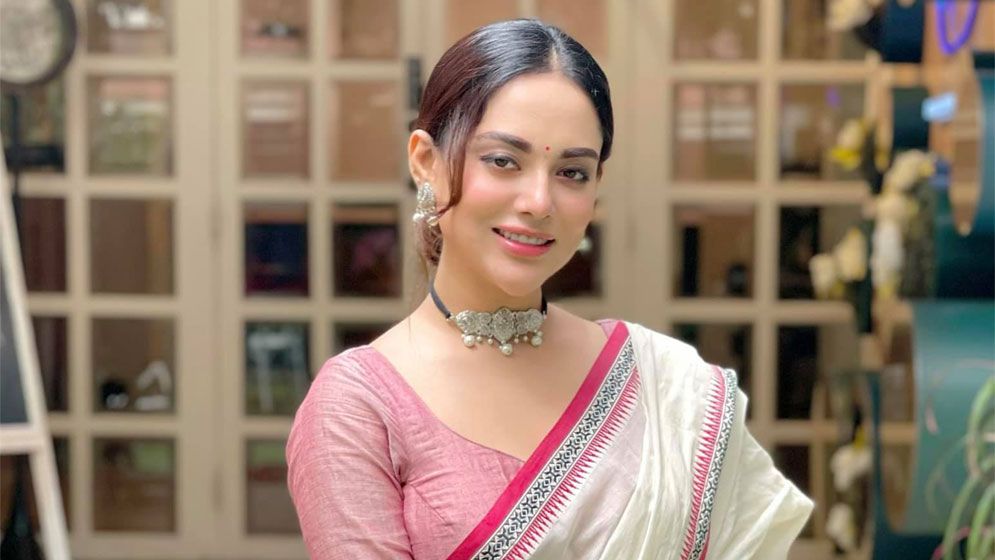 পর্দার আড়ালে ব্যক্তিজীবন নিয়ে যা জানালেন তমা মির্জা