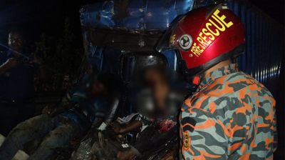 ভাঙ্গায় দুই কাভার্ডভ্যানের সংঘর্ষ, নিহত ২