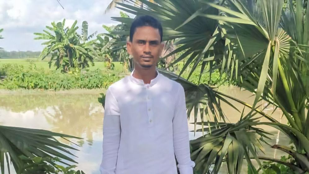 শিক্ষকদের ওপর হামলার ঘটনায় কৃষক দল নেতা গ্রেফতার