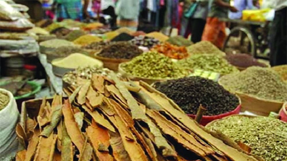 কুরবানি ঈদ ঘিরে বাজার অস্থির করতে মরিয়া ব্যবসায়ী সিন্ডিকেট