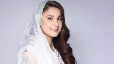 শুটিংয়ে হেনস্তার শিকার পাকিস্তানি অভিনেত্রী, যে দাবি তুললেন