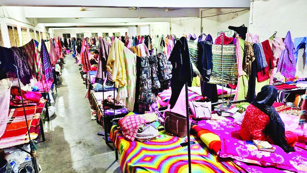 উচ্চশিক্ষায় আবাসিক সংকট
