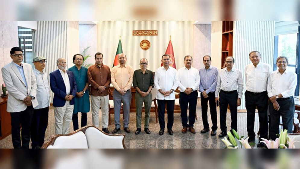 প্রধানমন্ত্রীর সঙ্গে সম্পাদক পরিষদের নেতাদের বৈঠক