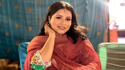 বিয়ের প্রস্তাব প্রত্যাখ্যান করায় গায়িকাকে কানাডা থেকে এসে হত্যা