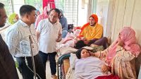 শ্রেণিকক্ষে হঠাৎ অসুস্থ হয়ে ১৫ শিক্ষার্থী হাসপাতালে