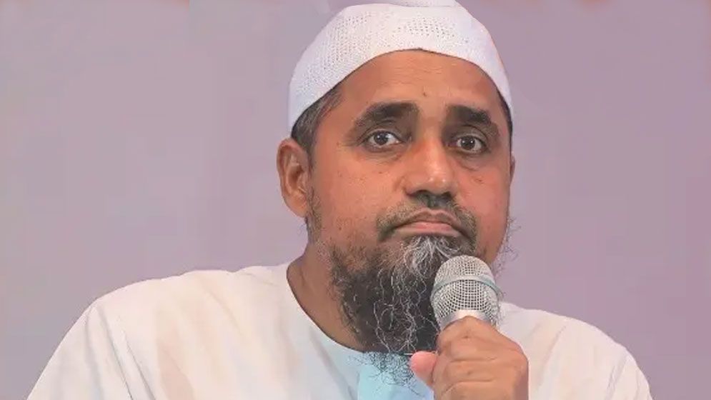 আরাফার রোজা কবে রাখবেন? স্পষ্ট ব্যাখ্যায় মুফতি আবদুল মালেক