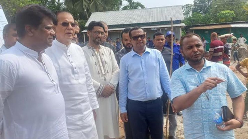 খাল খনন বাঙালির মাছে-ভাতের সেই দিন ফিরিয়ে আনবে: ত্রাণমন্ত্রী