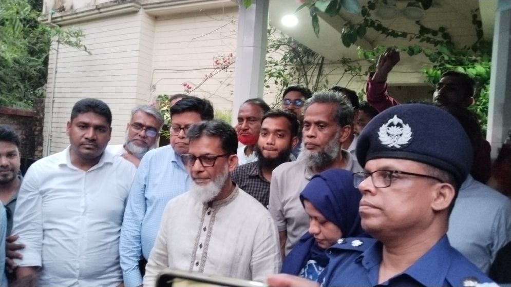 ফুলদী নদীর ওপর সেতু নির্মাণে সরকারের আন্তরিকতার কমতি নেই: প্রতিমন্ত্রী হাবিব