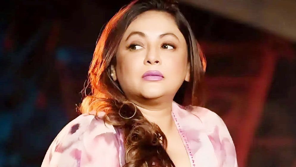 কুকুর মেরে ফেলা প্রসঙ্গে যা বললেন শ্রীলেখা