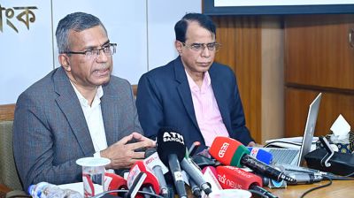 ৬০ হাজার কোটি টাকার প্রণোদনা তহবিল ঘোষণা করলেন গভর্নর