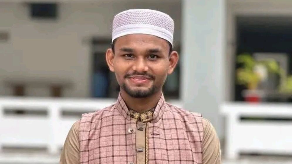 চবিতে নারী শিক্ষার্থীকে নিয়ে ‘কুরুচিপূর্ণ’ মন্তব্য শিবিরকর্মীর