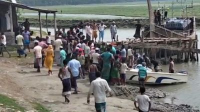 নৌকায় গ্যাস সিলিন্ডার বিস্ফোরণে দগ্ধ ৫