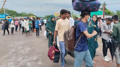 পাটুরিয়ায় যানবাহনের চাপ বাড়লেও ভোগান্তি কম