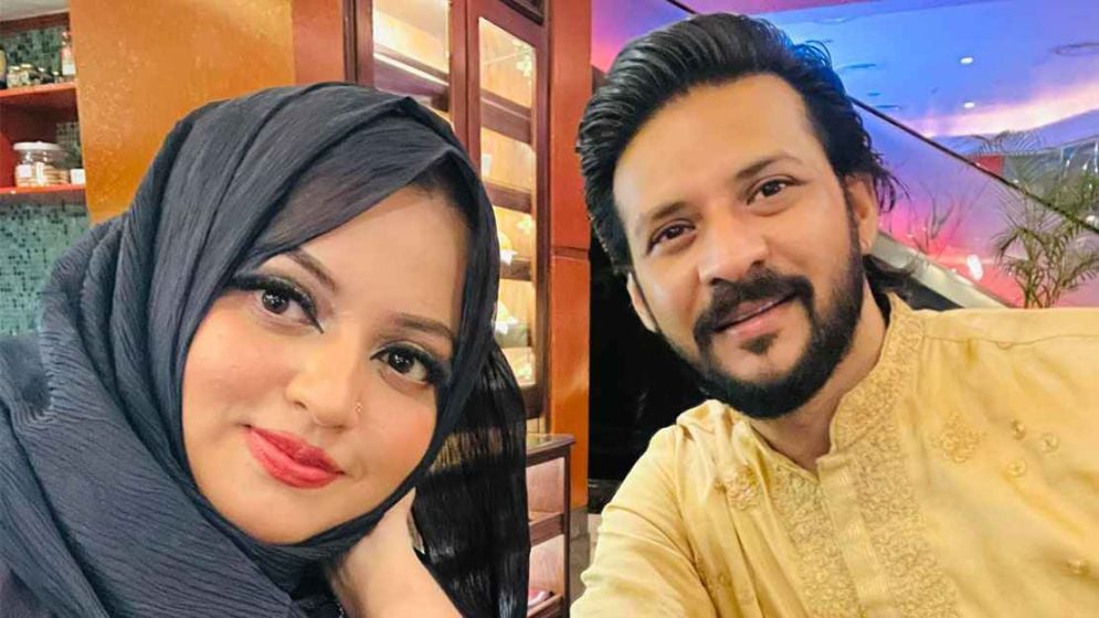 দুই মেয়ের পর ছেলের বাবা হলেন নিরব