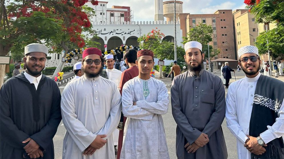 প্রাচীন সভ্যতার দেশ মিশরে উৎসবমুখর ঈদ উদযাপন প্রবাসী বাংলাদেশিদের