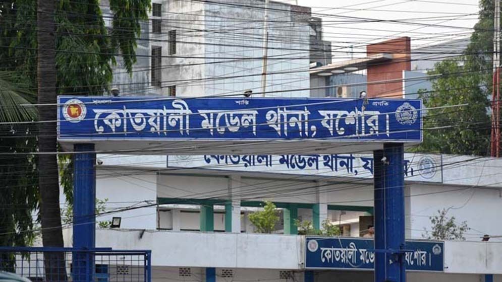 পরিত্যক্ত বোমা বিস্ফোরণে যশোরে দুই শিশু আহত