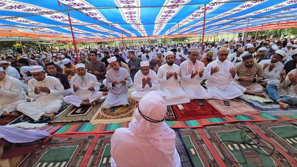 সুন্দর সমাজ গঠনে আত্মশুদ্ধি ও ত্যাগের শিক্ষা ব্যক্তি জীবনে কাজে লাগাতে হবে