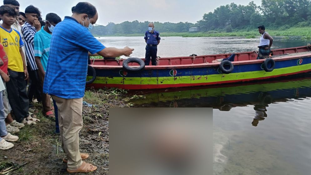 গজারিয়ায় অজ্ঞাত নারীর লাশ উদ্ধার