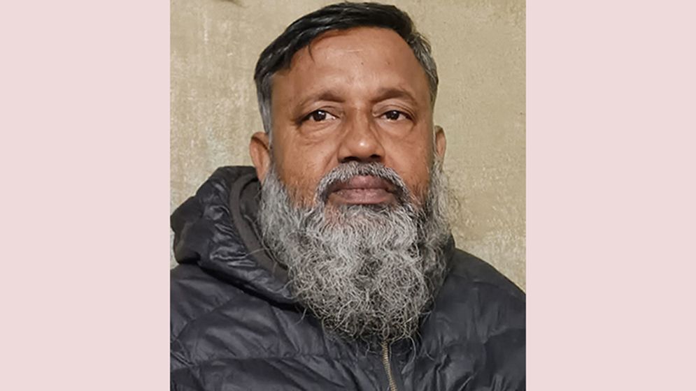 ট্রাকের ধাক্কায় প্রধান শিক্ষক নিহত