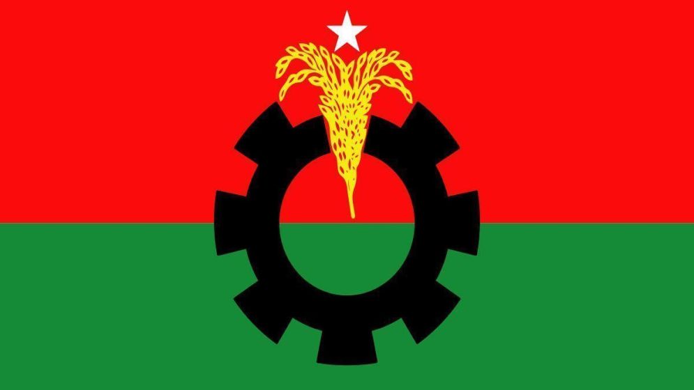 বিএনপি অফিসে ককটেল বিস্ফোরণ, আহত ৩