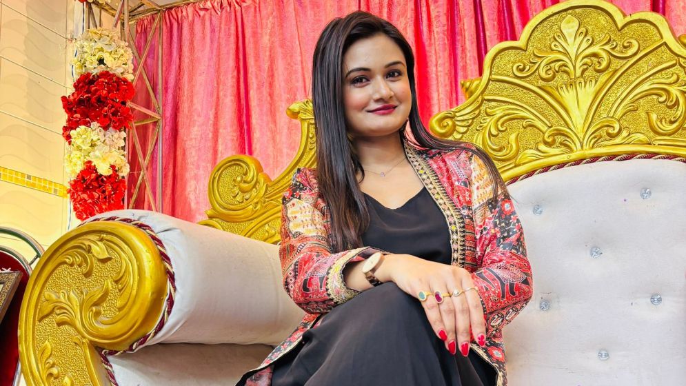 অভিনেত্রীর আত্মহত্যার চেষ্টা
