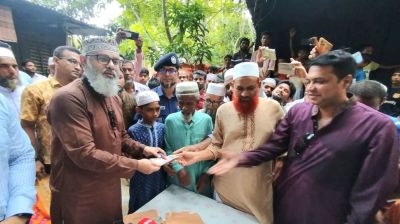 সড়ক দুর্ঘটনায় সব হারিয়ে নিঃস্ব রহমাত, ‎পাশে দাঁড়ালেন মাসুদ সাঈদী এমপি