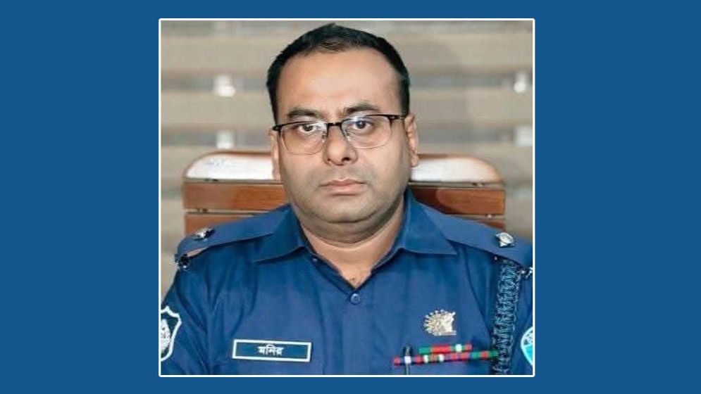 ধর্ষণের শিকার কিশোরীর ছবি তুলে ফেসবুকে দিলেন ওসি মনির!