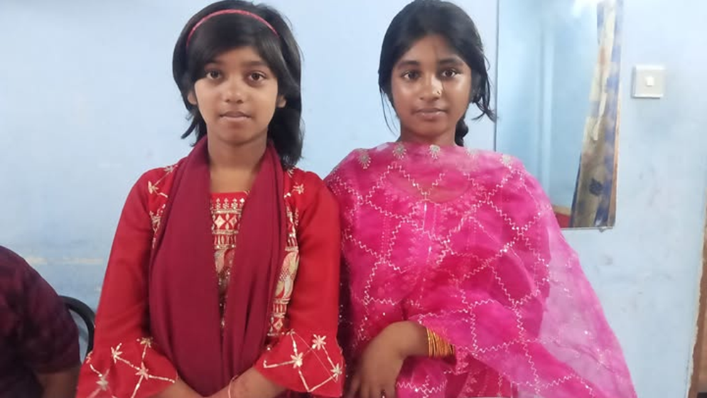গাজীপুর-জামালপুরের ডিসির উদ্যোগে পথহারা অভিমানী দুবোন ফিরল ঘরে