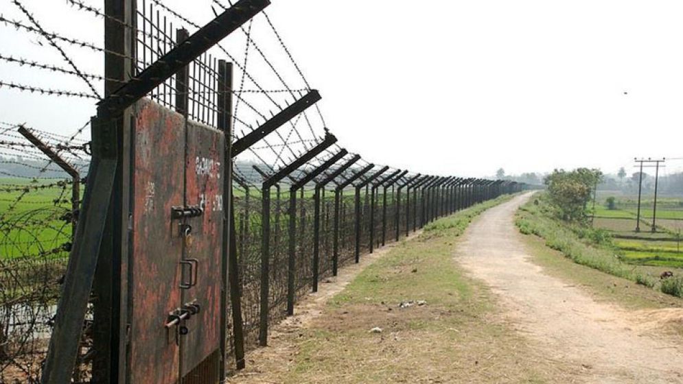 সীমান্তে বিএসএফের গুলি, আহত দুই বাংলাদেশি