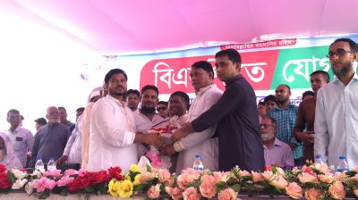 গোপালগঞ্জে বিএনপিতে যোগ দিলেন আওয়ামী লীগের ১২০০ নেতাকর্মী