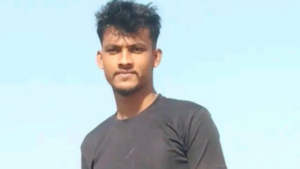 গরু আনতে গিয়ে বজ্রপাতে যুবকের মৃত্যু