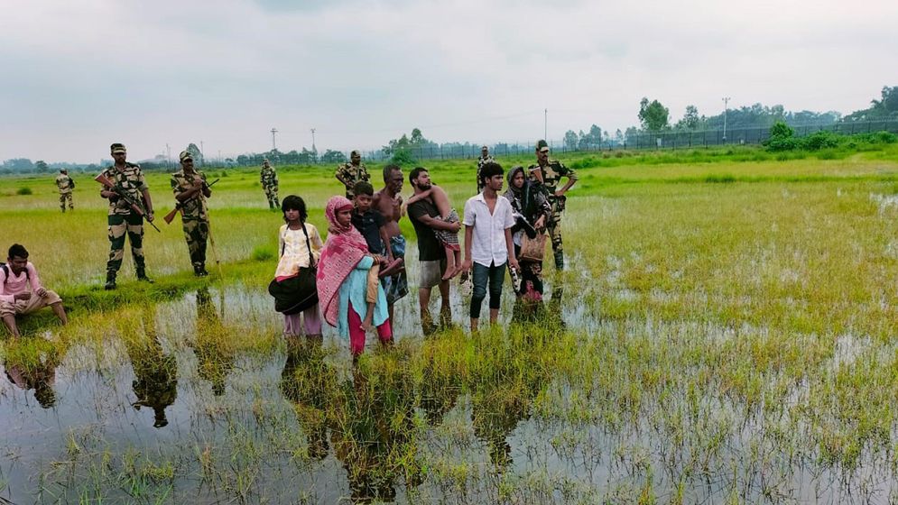 পুশ-ইনের চেষ্টায় বিএসএফ, পণ্ড করছে বিজিবি