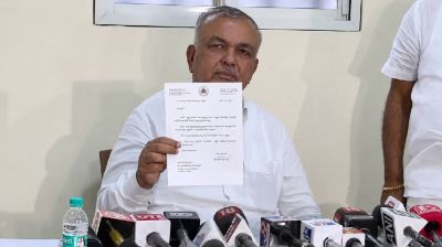 শপথের দুদিন পরই মন্ত্রিত্ব ছাড়লেন রেড্ডি