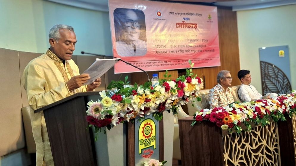 শাহনামার অনুবাদের আড়ালে ছিল মাটির প্রতি অঙ্গীকার