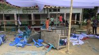 রূপগঞ্জে এনসিপির ফল উৎসব মঞ্চে হামলা ও ভাঙচুর, আহত ১০