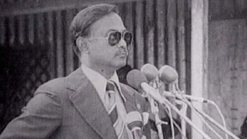 স্বাধীনতার ঘোষক থেকে রাষ্ট্রনায়ক