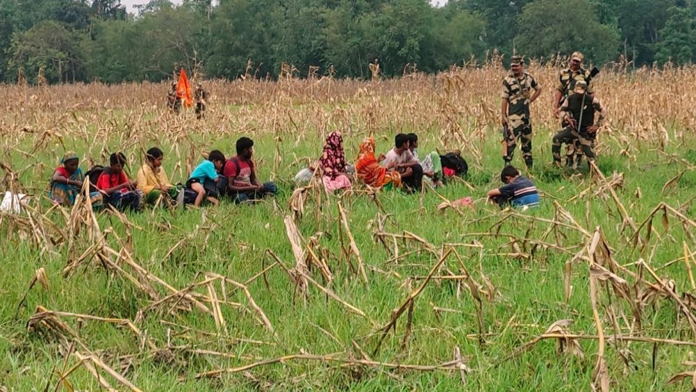 পুশইন আর পুশব্যাকের রাজনীতি